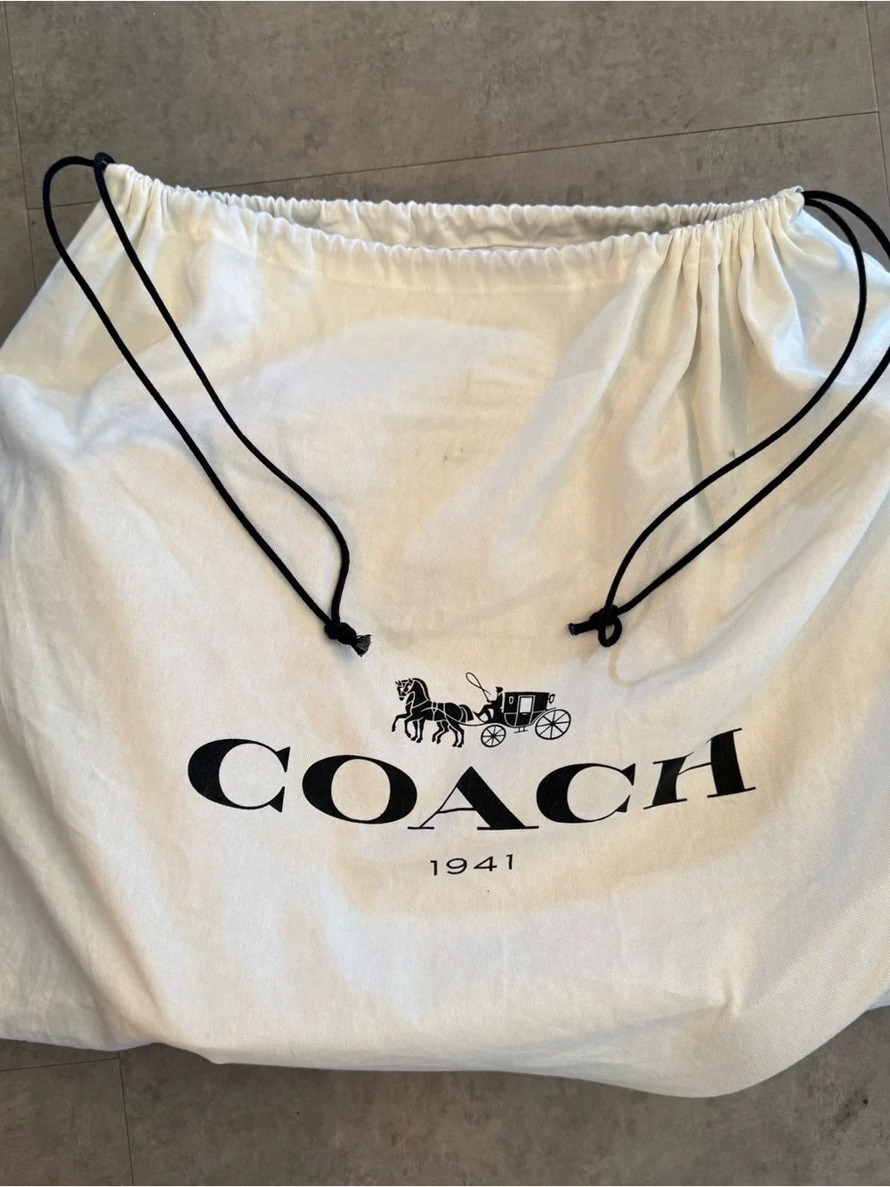 Coach Metropolitan Carryall, men's tote, tan glove leather, nearly new